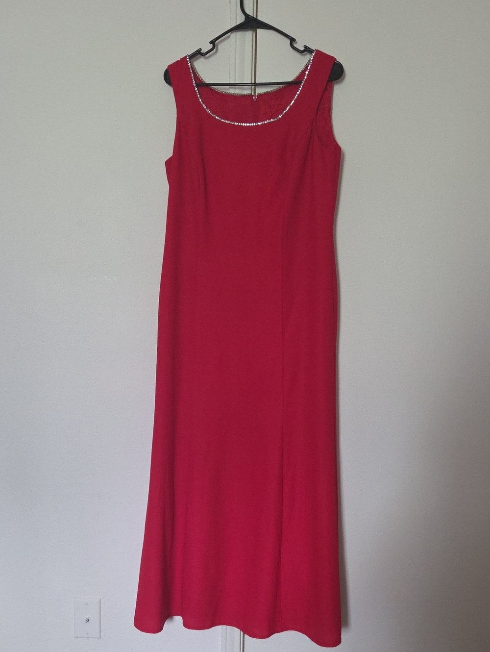 Classic Red Sleeveless Maxi Dress with Beaded Neckline
